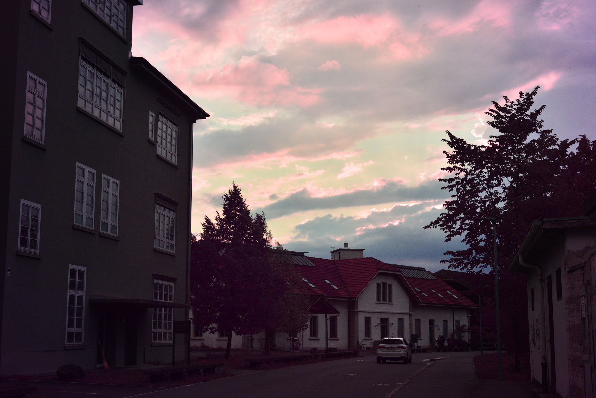 Quad-band filter sky